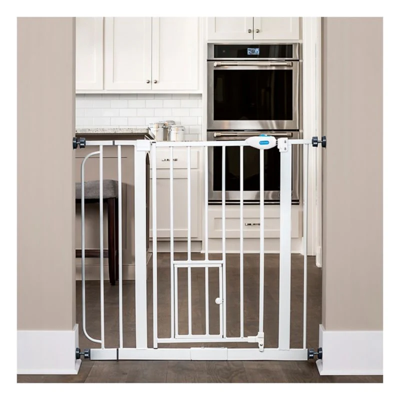 Extra Wide Walk Thru Gate with Pet Door