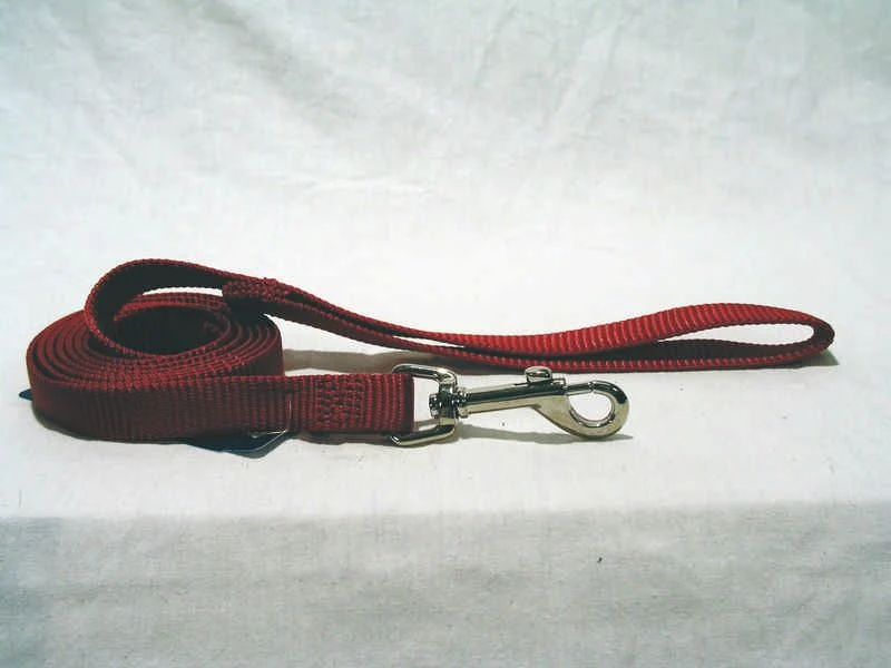 Lead Nylon 5/8 X4 Red