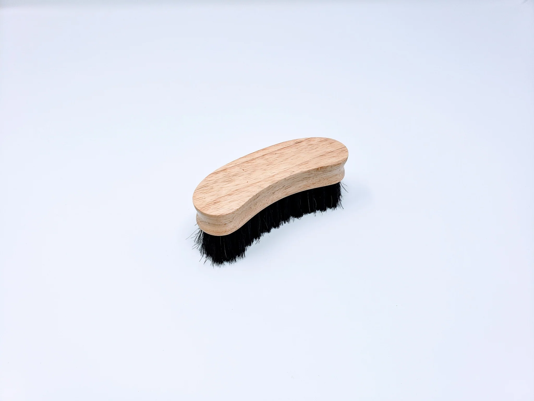 Legends Horsehair Crescent Face Brush "Black Beauty"
