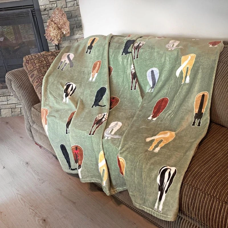 Luxury Oversized Throw Blanket - Image 7